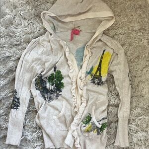Adorable Paris theme sweater with hood